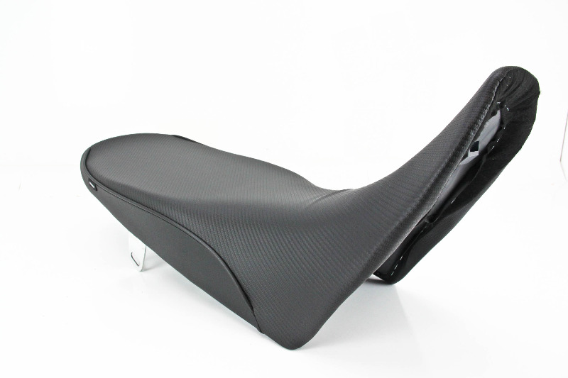 9615 Suzuki DR650 Sargent World Sport Seat, Black Accent WS60019