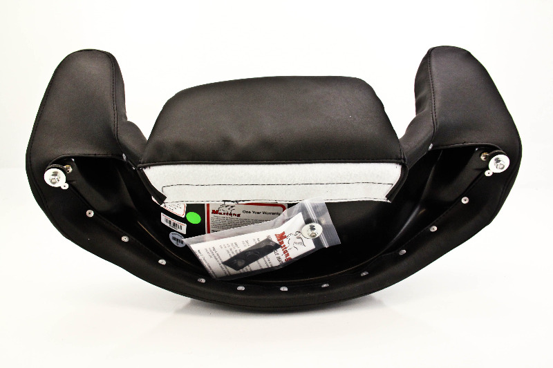 1113 FLTRU Road Glide Mustang Extended Arm WrapAround Studded Regal