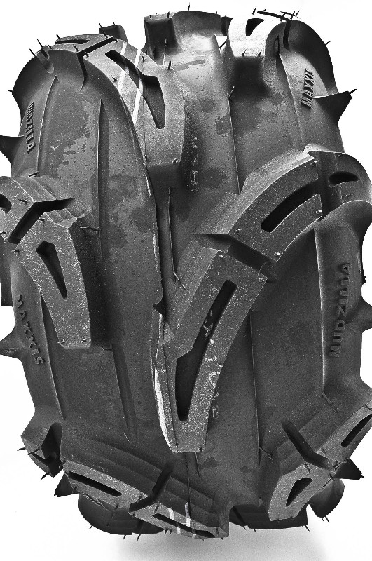 Maxxis M966 Mudzilla Rear Tire 28x1212 (6 Ply) eBay