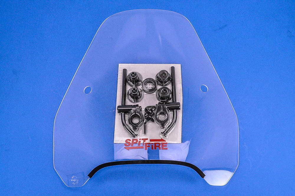 Slipstreamer Clear Spitfire Windshield w/ Black Hardware, 1" Bars S06