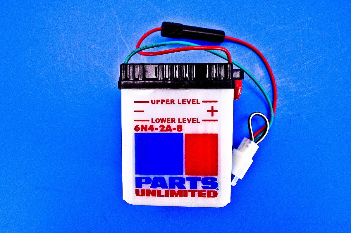 Parts Unlimited 6Volt Conventional Battery Kit 6N42A8FP