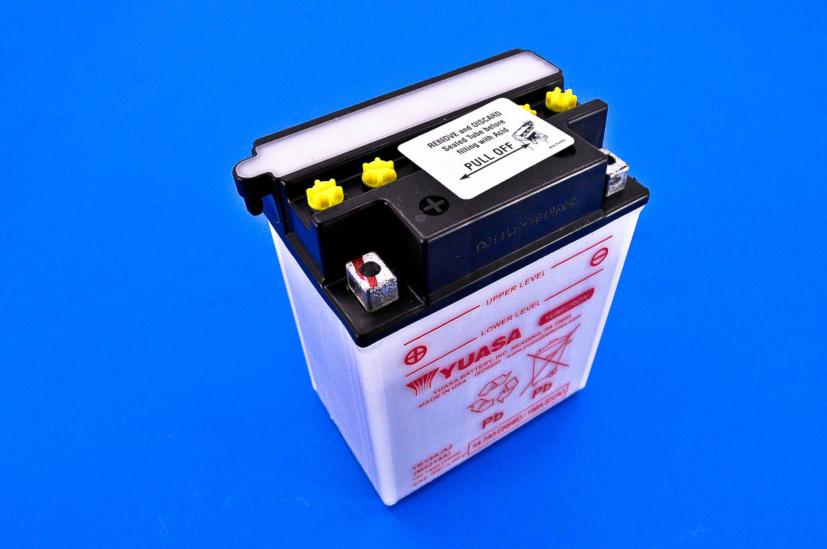 Yuasa 12V Yumicron Battery NO ACID YB14AA2 eBay