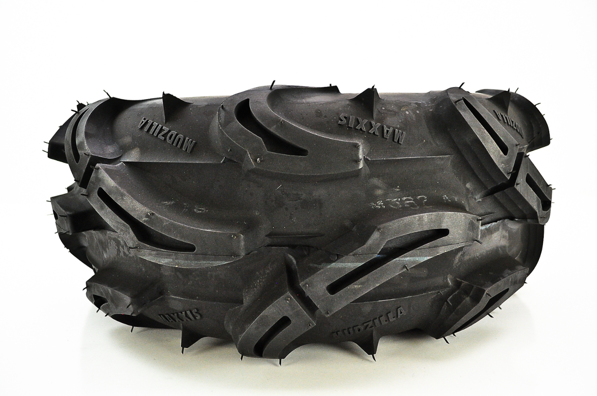 Maxxis M966 Mudzilla Front Tires 28x10 12 6 Ply 2 Tires TM16684200 eBay