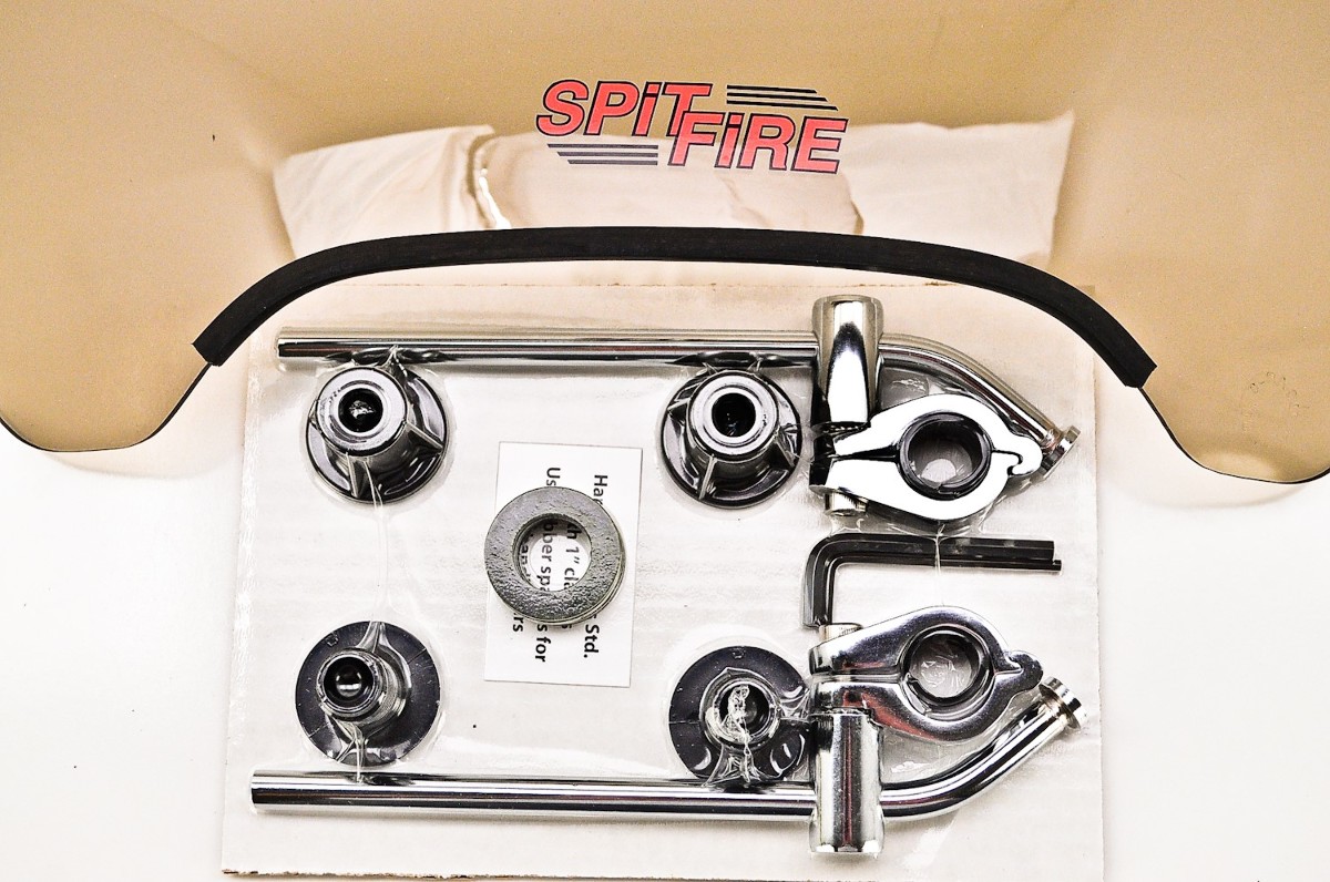 Slipstreamer Tinted Spitfire Windshield with Chrome Hardware S06CHRT