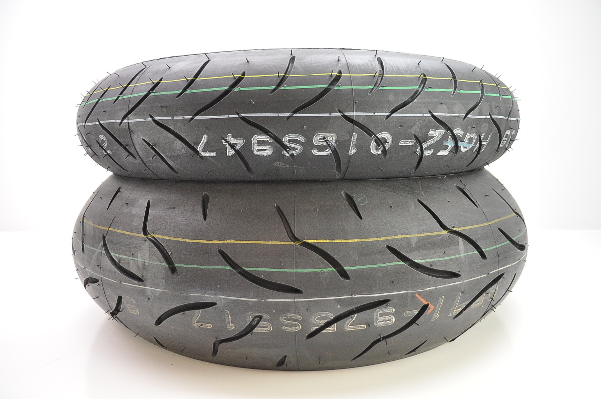 Bridgestone BT016 Battlax Pro Front & Rear Tire Set 120/70ZR17 & 190