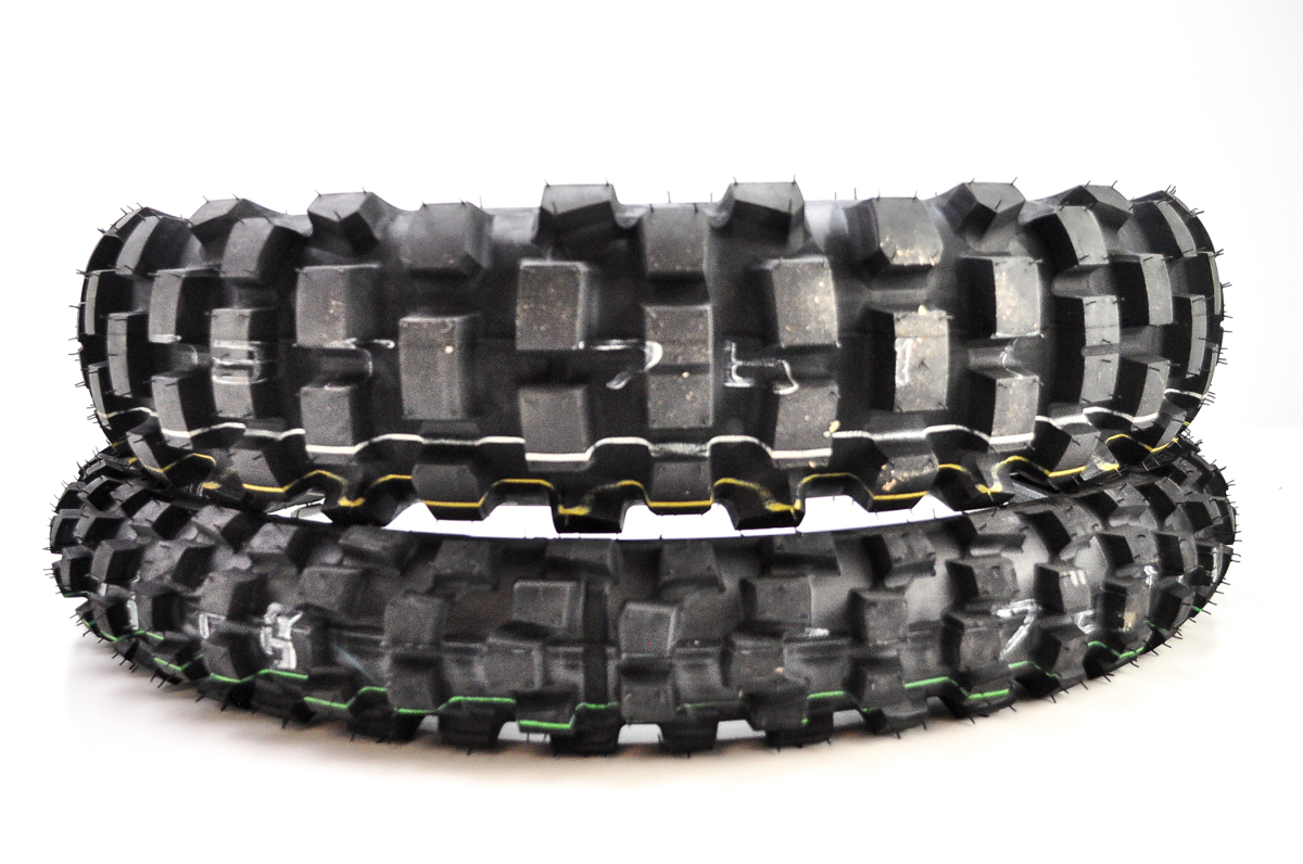 Dunlop D606 Front & Rear Tire Set 90/9021 & 130/9018 32SF21/32SF89 eBay