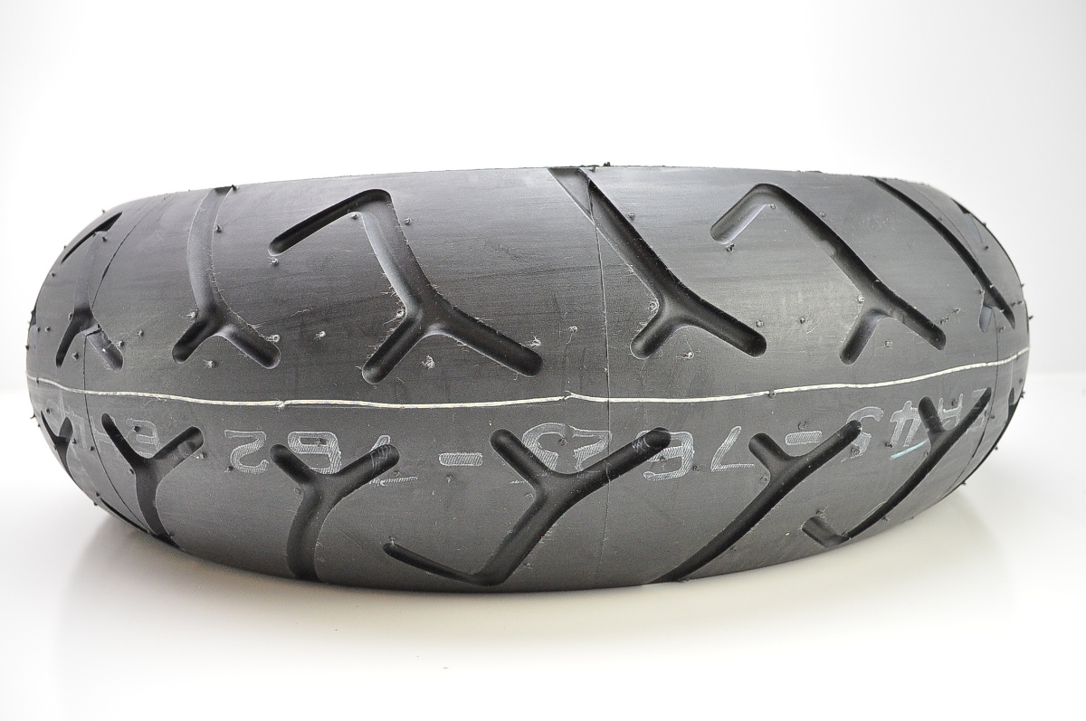 Bridgestone Exedra G702 Rear Tire 180/70R16 TL 77H 057886 eBay