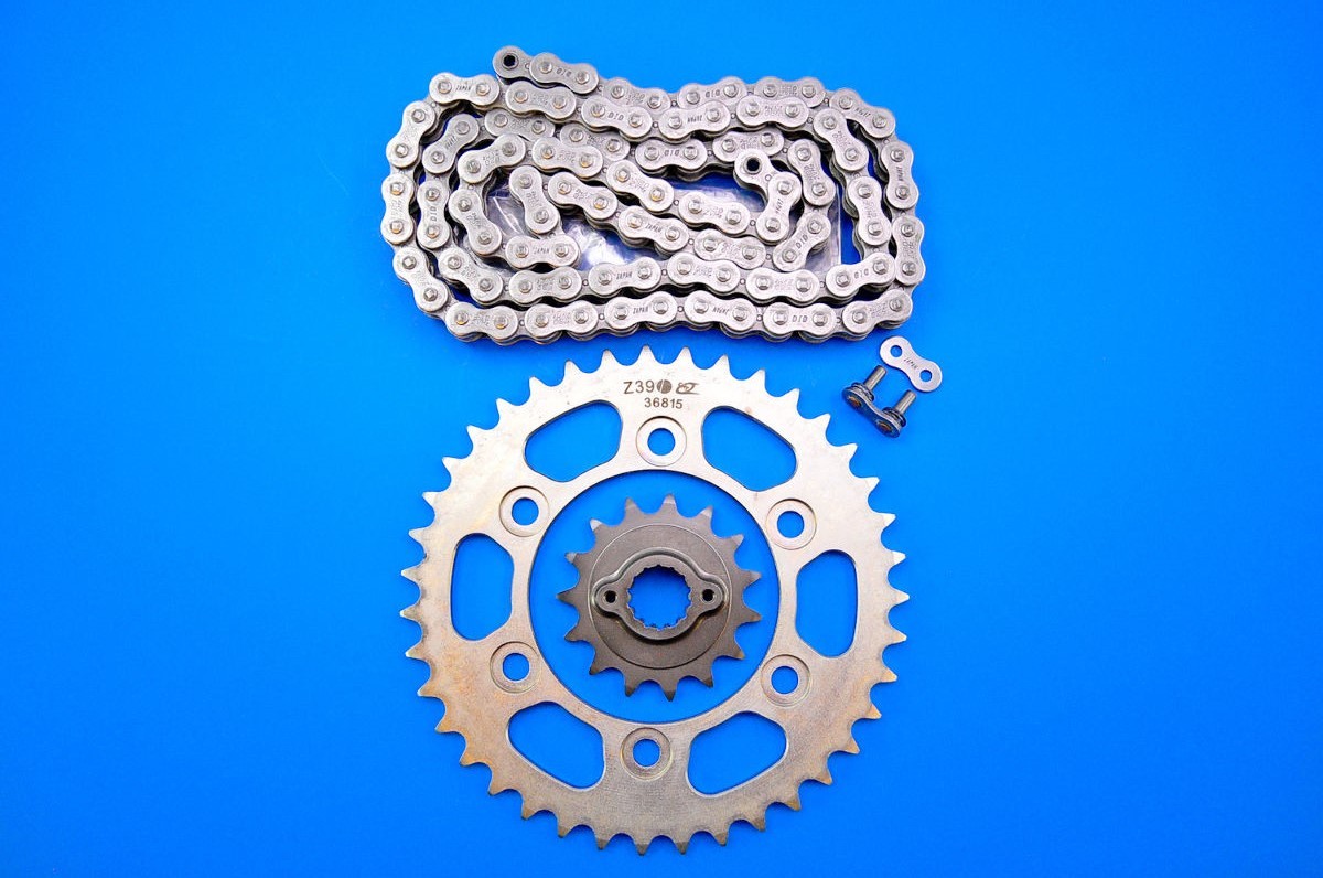Complete Chain & Sprocket Kit MotorcycleParts2U